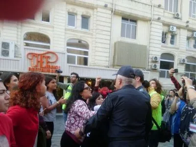 В Баку полиция воспрепятствовала проведению акции против насилия над женщинами