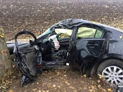 В результате ДТП в Кировоградской области мужчину зажало в авто