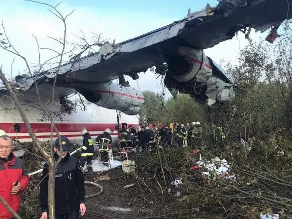 Одного з потерпілих в авіакатастрофі під Львовом виписали з лікарні