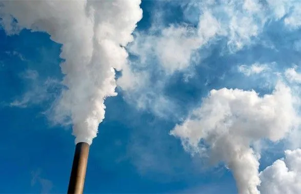 Перевищення концентрації забруднюючих речовин у повітрі немає – Мінекоенерго