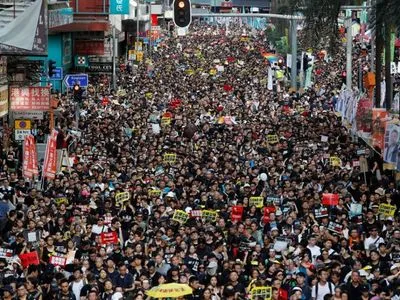 Гонконг офіційно відкликав законопроект про екстрадицію, який спровокував протести
