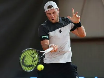 Тенісист Марченко продовжив переможну ходу на турнірі в Бресті