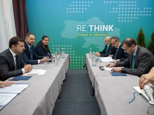 Зеленский обсудил с вице-президентом ЕБРР инвестиции в Украину