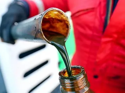 Білорусь підвищує експортні мита на нафту та нафтопродукти