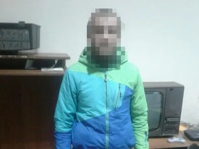 На Київщині затримали чоловіка за вбивство молотком літньої жінки