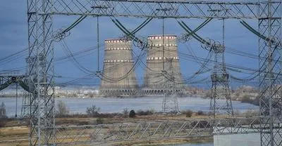Українська енергосистема працює без чотирьох атомних блоків