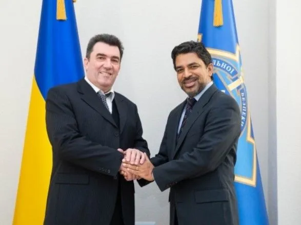 Данилов встретился с послом Индии: обсудили военное и IT-сотрудничество