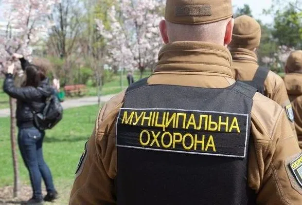 Стала відома кількість київських навчальних закладів, які охоронятиме “Муніципальна охорона”