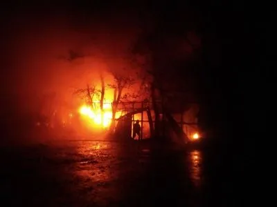 В Ровно горел ресторан, сильные ожоги получил охранник