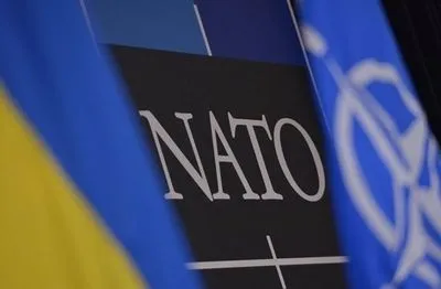 Оціночна місія НАТО завтра обговорить реформу сектору безпеки і оборони України