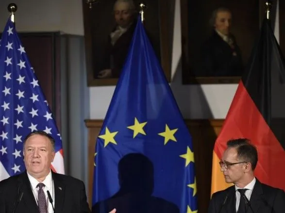 США і Німеччина не згодні з коментарем Макрона про "смерть мозку" НАТО