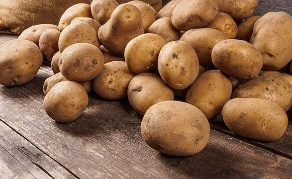 Україна наростила імпорт картоплі з Білорусі
