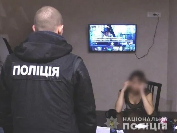 В Киеве разоблачили бордель замаскированный под салон эротического массажа