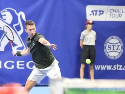 Теннисист Стаховский пробился в 1/8 финала турнира в Финляндии