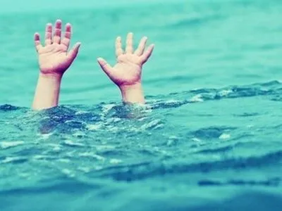 На Львівщині в озері втопилася п‘ятирічна дитина