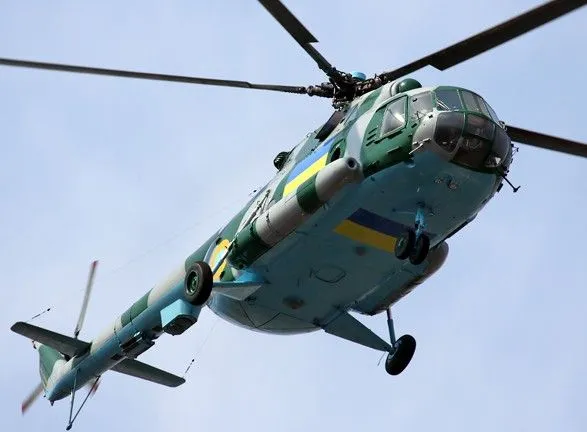 Тяжелораненых под Новотроицким военных эвакуируют вертолетом