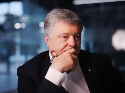Рябошапка рассказал, когда Порошенко планируют допросить по делу о Иловайской трагедии