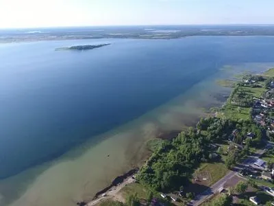 В Украине планируют обратиться к правительствам Польши и Беларуси из-за обмеления озера Свитязь