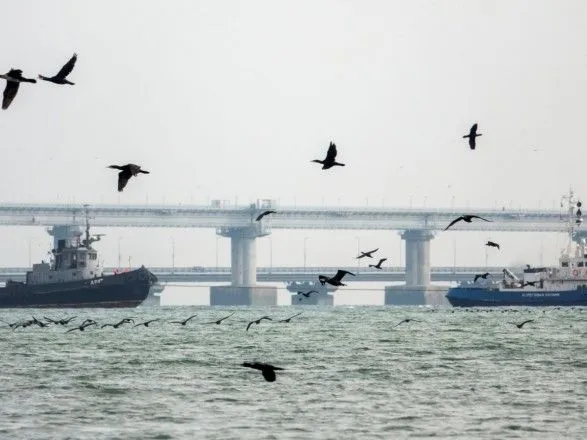 Передача захваченных РФ в Керченском проливе украинских кораблей состоится 18 ноября - СМИ