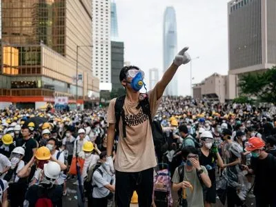 Верховный суд Гонконга признал неконституционным запрет на ношение масок