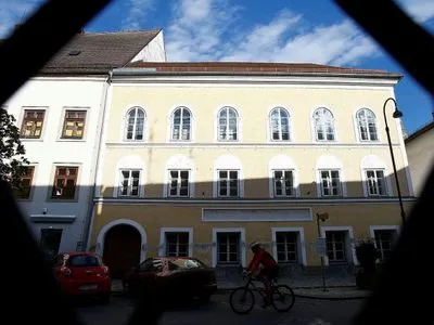 Дом Гитлера в Австрии сделают полицейским участком - СМИ