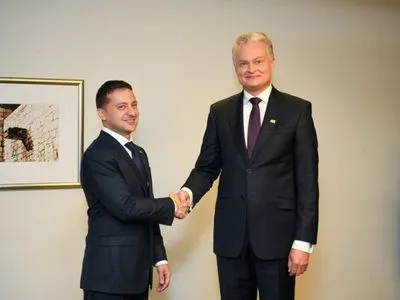 Президент здійснить офіційний візит до Литви