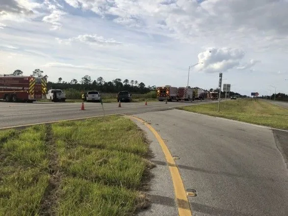 Во Флориде пассажирский поезд врезался в автомобиль, есть жертвы