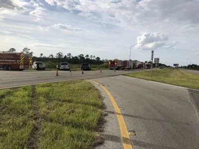 Во Флориде пассажирский поезд врезался в автомобиль, есть жертвы