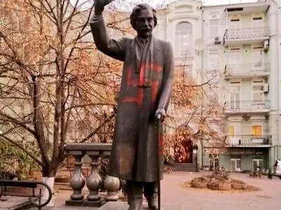 Посол Израиля в Украине осудил надругательство над памятником Шолом-Алейхему