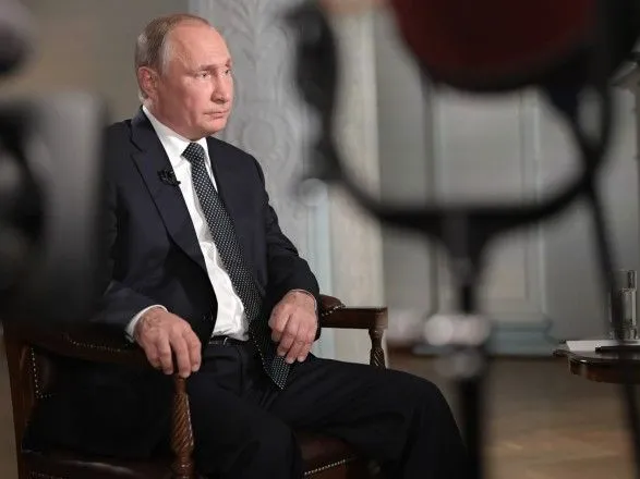 Кремль: Путин обсудил с Совбезом РФ ситуацию в Украине в контексте подготовки к саммиту в Париже
