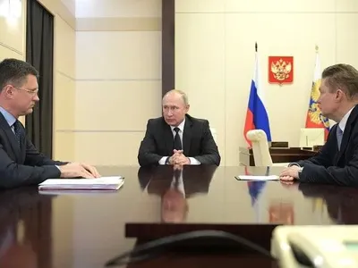 Путін обговорив з главами Міненерго РФ та "Газпрому" взаємодію з Україною в сфері енергетики