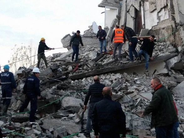 Землетрус у Албанії: кількість жертв зросла до 13