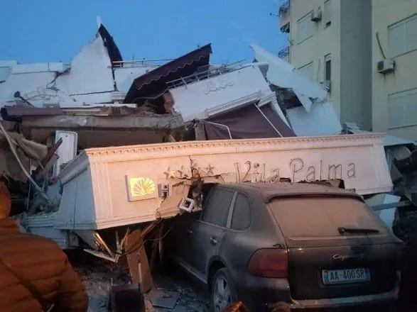Мощное землетрясение поразило Албанию: погибшие, сотни раненых и масштабные разрушения