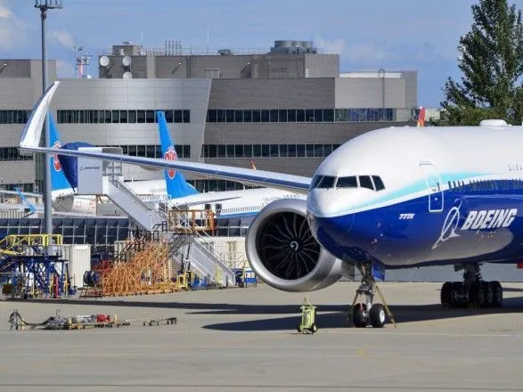 Фюзеляж нового Boeing-777Х зруйнувався при випробуваннях на міцність - ЗМІ