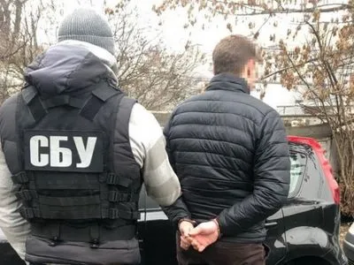 В Киеве капитан полиции требовал деньги за возвращение изъятых автомобилей