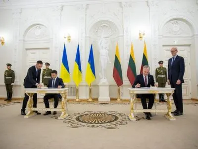 Україна і Литва підписали низку документів: оприлюднено перелік