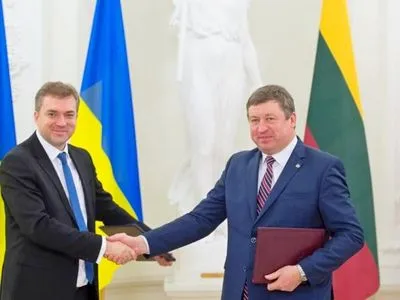 Украина и Литва подписали Декларацию о сотрудничестве в сфере кибербезопасности