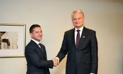 Президенти України та Литви розпочали зустріч у Вільнюсі