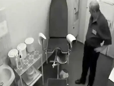 Видеосъемка в кабинете гинеколога: главврач рассказал подробности