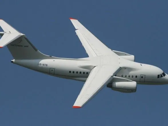 В Украине на аукционе продадут пассажирский самолет Ан-148