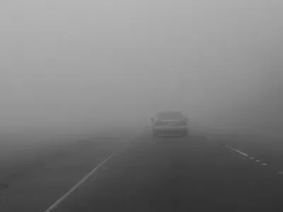 Водителей предупредили о тумане и мокром снеге