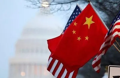 МИД Китая выразил протест США в связи с подписанием закона о правах человека в Гонконге