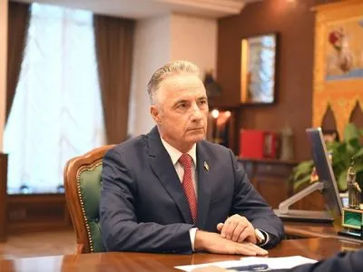 В Молдове требуют отставки главы Минобороны, после того как он поставил в пример боевиков на Донбассе