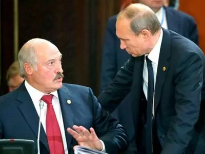 Путін і Лукашенко домовились про єдиний уряд, парламент і ринок – посол Білорусі