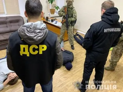 В Запорожской области задержали банду, которая обворовывала квартиры и похищала людей