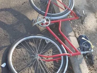 В Одесі поїзд на смерть збив велосипедиста