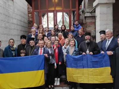 На Фанаре впервые совершили литургию на украинском языке