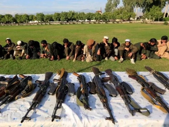 Более сотни членов группировки ИГ показались правительства Афганистана