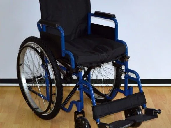 Уряд виділив більше 700 мільйонів на візки та протези для людей з інвалідністю