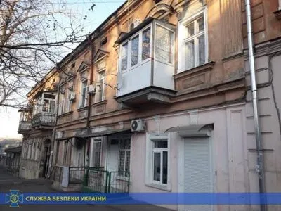 В Одессе государственный регистратор хотел переоформить собственность стоимостью 2 млн гривен на жителей ОРДЛО